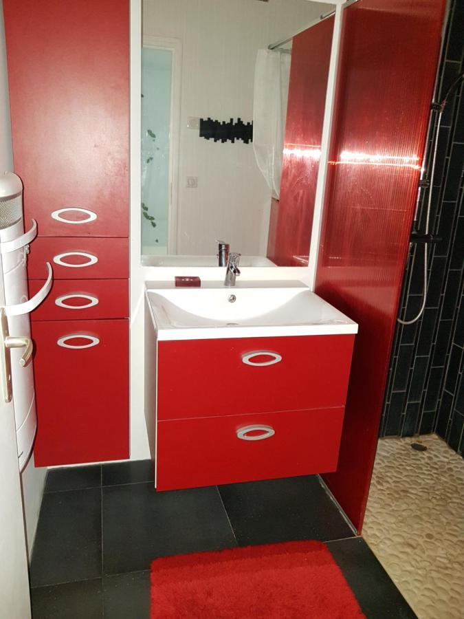 F2 En Rez De Jardin A Appartamento *